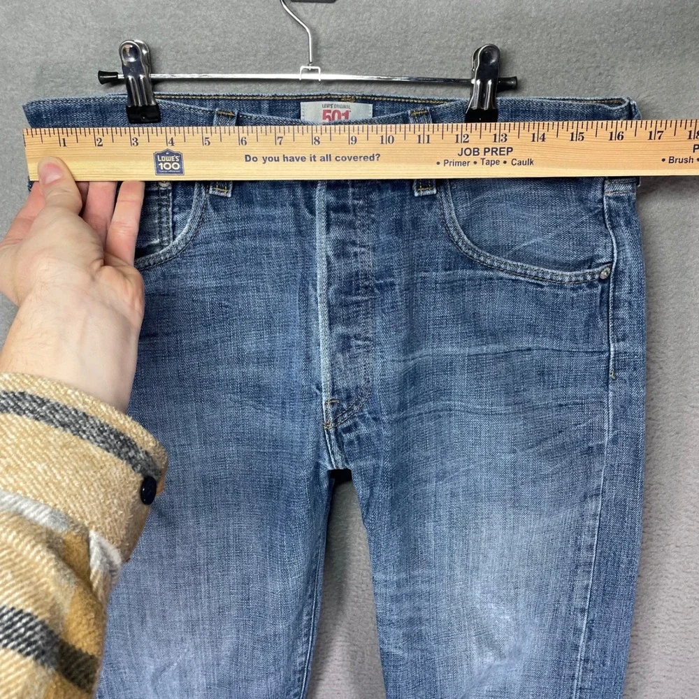 Levis 501 Jeans Mens 33x31 Blue Straight‎ Leg Button Fly Denim Faded Mexico